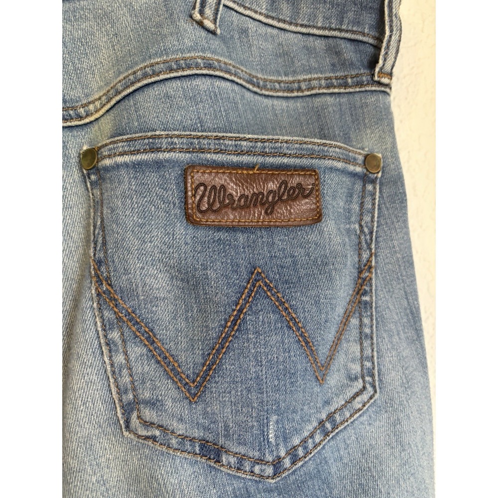 Wrangler Leather Patch Button Fly Slim Tapered De… - image 3